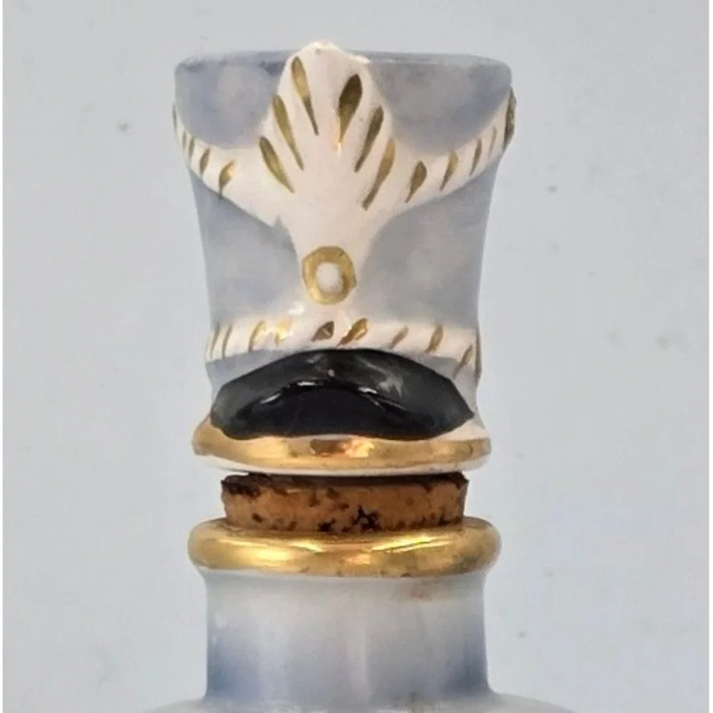 Vintage Shields Fifth Ave Soldier Whiskey Decanter Ceramic 3D Stopper Japan RARE
